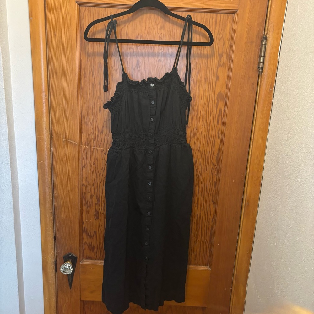 Black Tie-Shoulder Universal Thread Dress